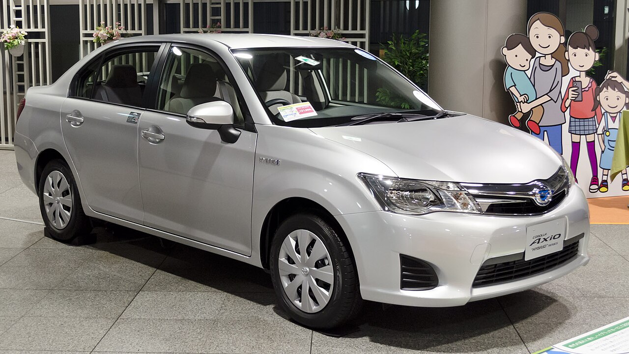 2020 Toyota Axio Standard